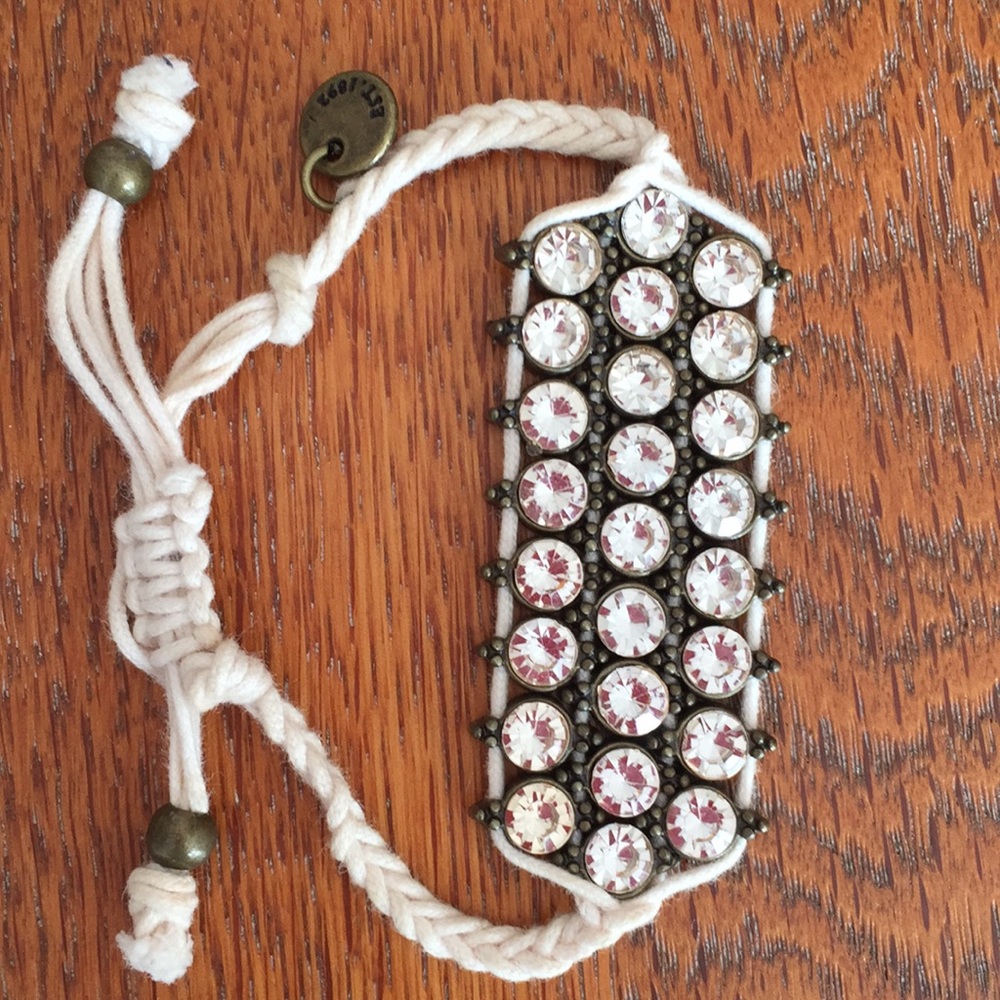 NWOT-Abercrombie & Fitch bracelet
